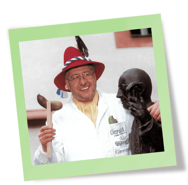 Angeklebtes Foto: Gerald Heintze am Gurkenstand